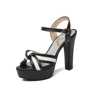 Kleurblok platform zomer sandalen met hoge hakken dames grote schoenen