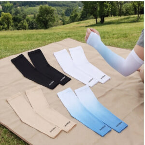 8-paar damesvolleybalarmmouwenset, armmouwen in 4 kleuren (zwart/wit/grijs/blauw), sportcompressiemouwen voor volleybal en hardlopen, UV-beschermende armmouwen voor buitensporten