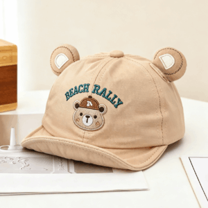 Zomerjongens- en meisjeshonkbalpet met zachte rand en geborduurde letters met schattig en speels ontwerp, geschikt voor dagelijkse uitstapjes voor baby's