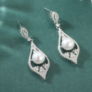 Elegant Pearl Teardrop Crystal Drop Earrings Silver Tone Brass Women Wedding Party Fashion Jewelry Sparkling
