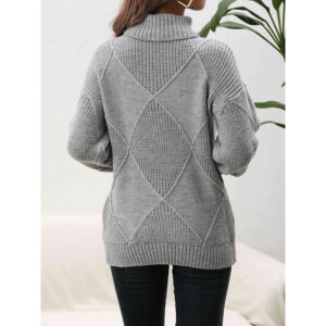 Solid Color Turtleneck Knit Sweater - Women's Long Sleeve Slim Fit Pullover Top for Fall Winter Casual Wear